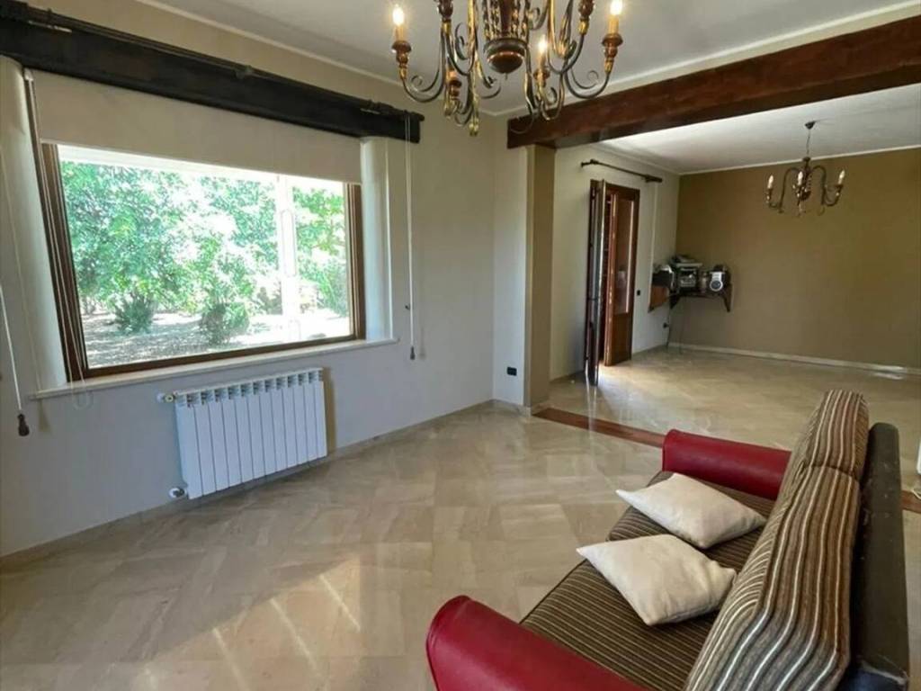 casa indipendente in vendita a Marsala