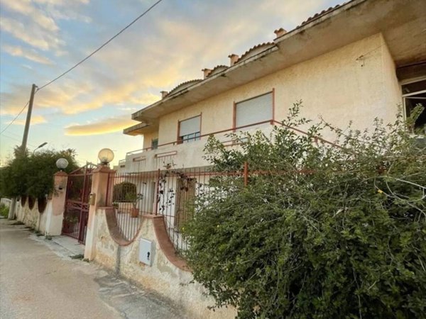 casa indipendente in vendita a Marsala