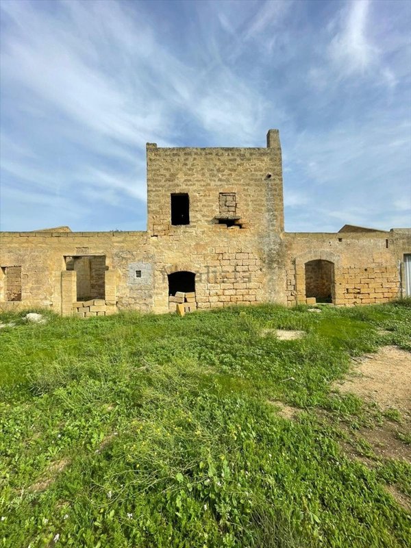 casa indipendente in vendita a Marsala