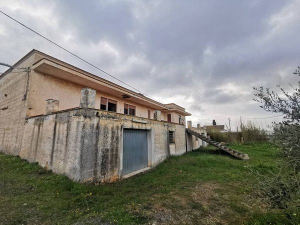 casa indipendente in vendita a Marsala