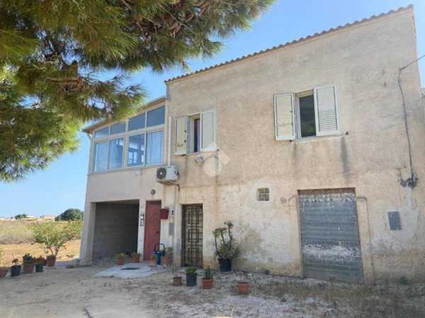 casa indipendente in vendita a Marsala