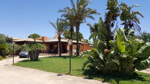 casa indipendente in vendita a Marsala