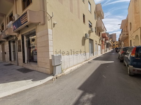 locale commerciale in vendita a Marsala in zona Centro Storico