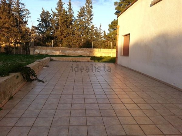 casa indipendente in vendita a Marsala