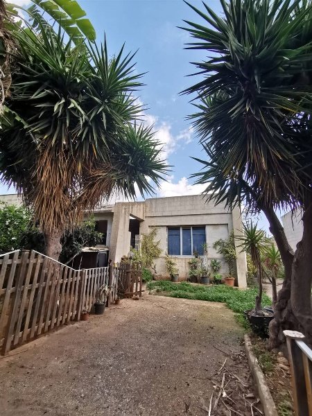 casa indipendente in vendita a Marsala
