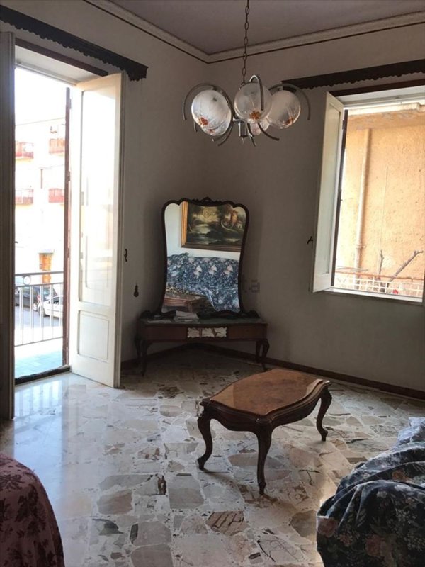 appartamento in vendita a Marsala in zona Centro Storico