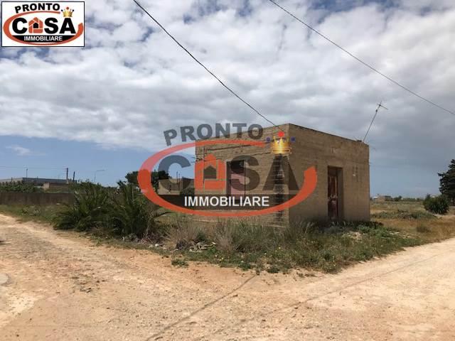 casa indipendente in vendita a Marsala in zona Strasatti