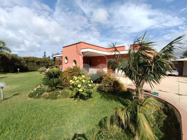 casa indipendente in vendita a Marsala