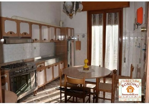 appartamento in vendita a Marsala in zona Strasatti