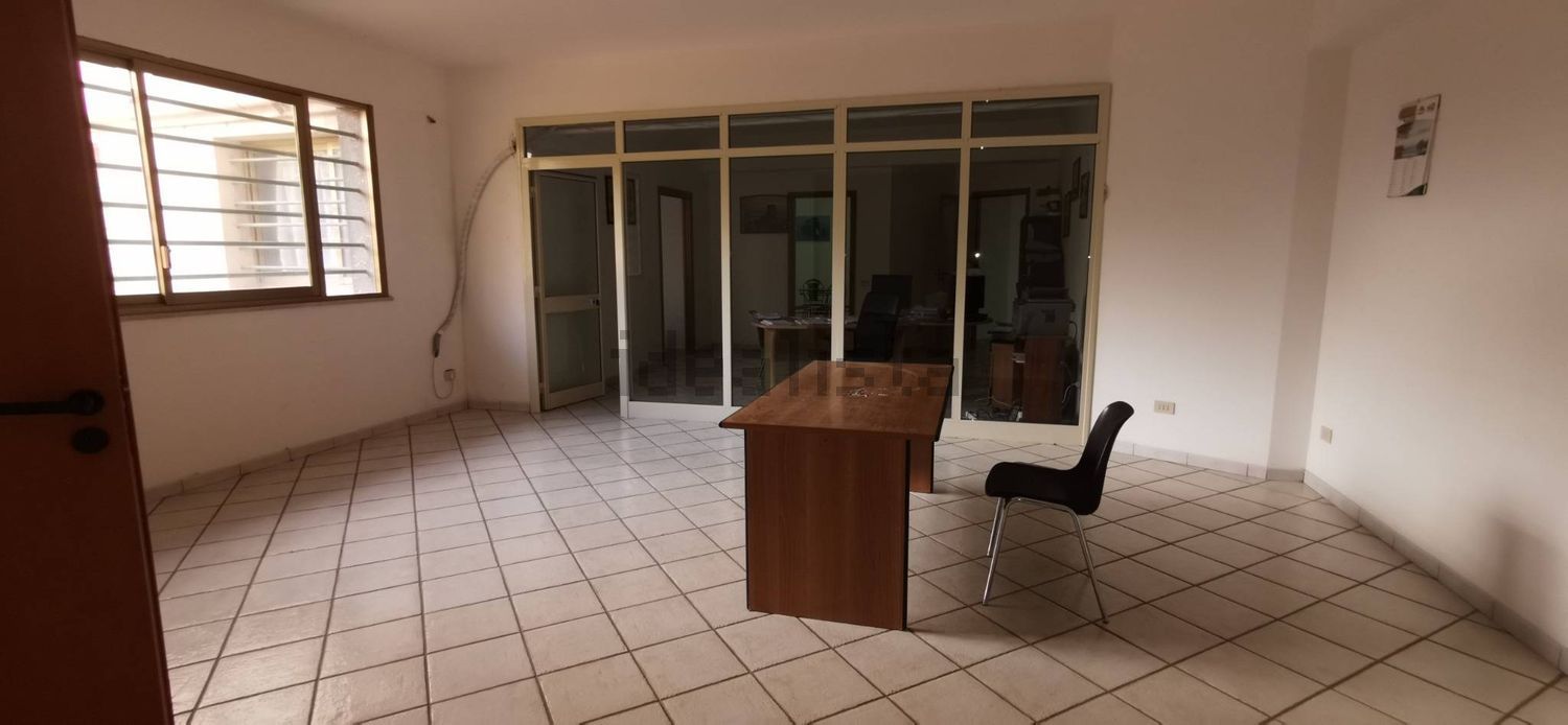 ufficio in vendita a Marsala