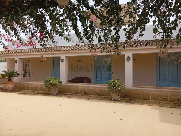 casa indipendente in vendita a Marsala