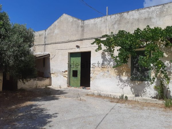 casa indipendente in vendita a Marsala in zona Ranna