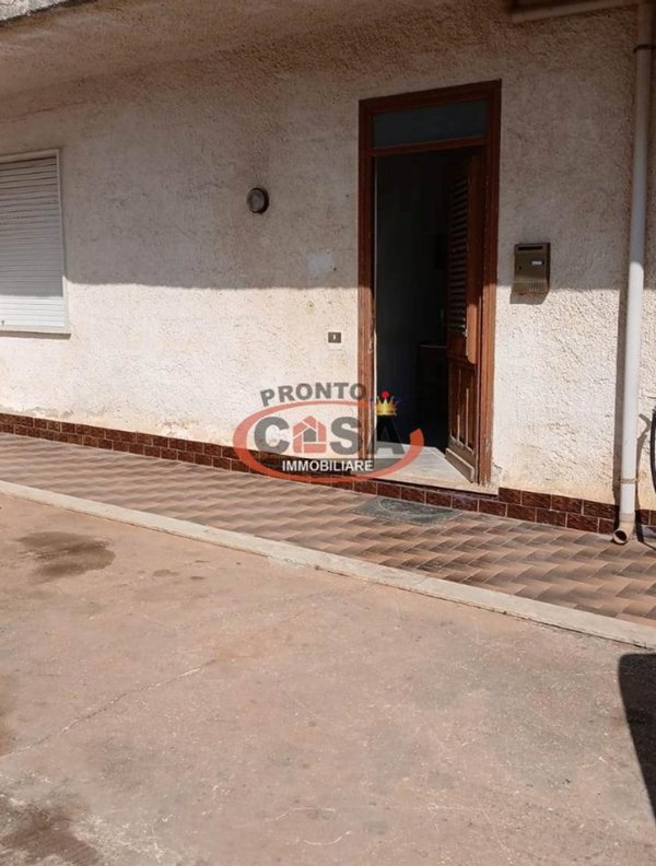 negozio in vendita a Marsala