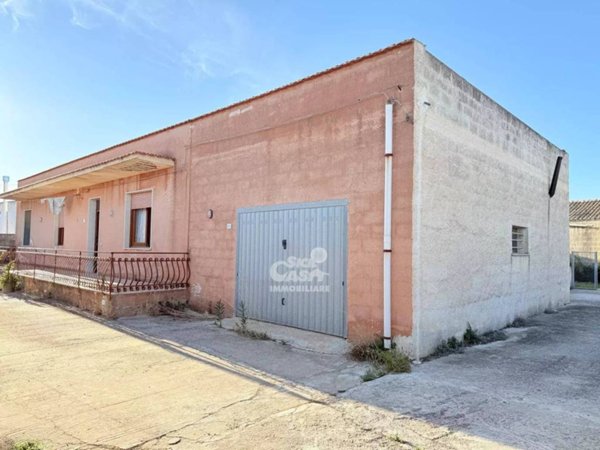 casa indipendente in vendita a Marsala