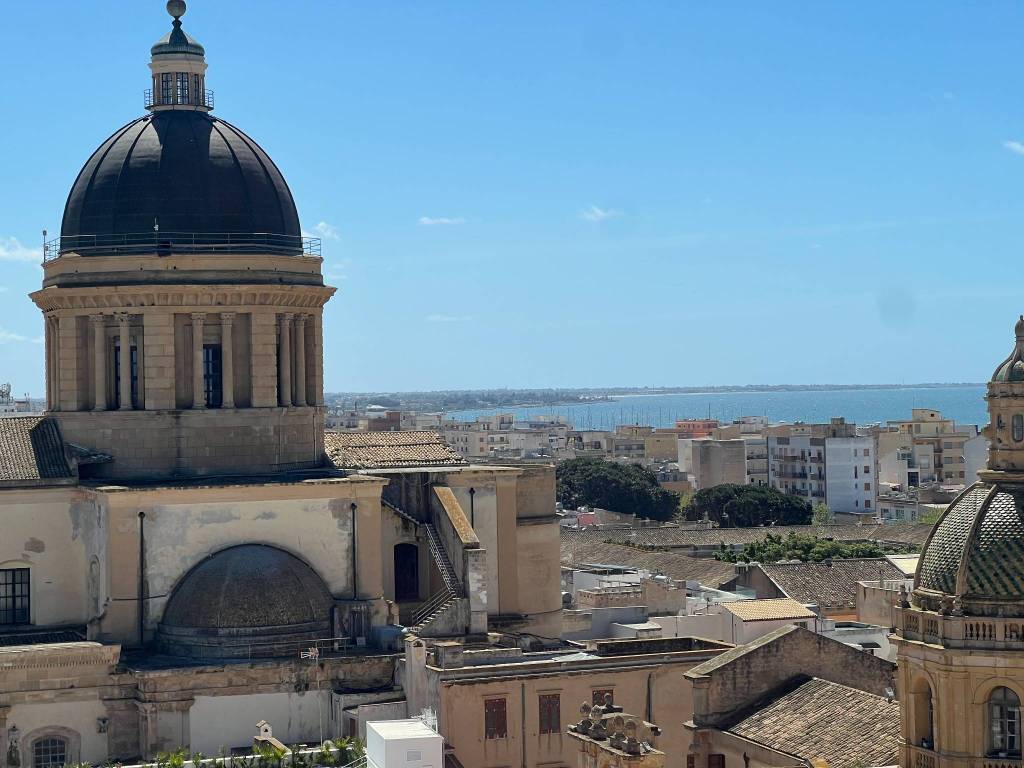appartamento in vendita a Marsala in zona Centro Storico