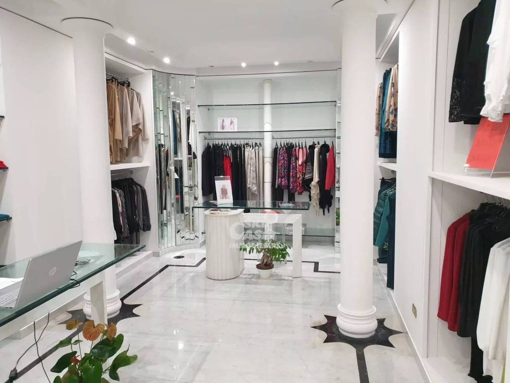 negozio in vendita a Marsala