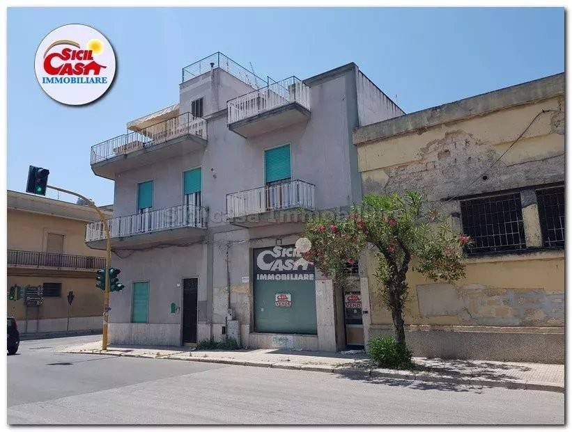 negozio in vendita a Marsala