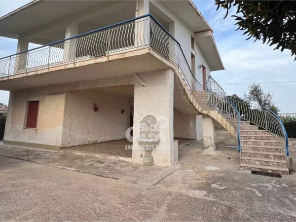 casa indipendente in vendita a Marsala
