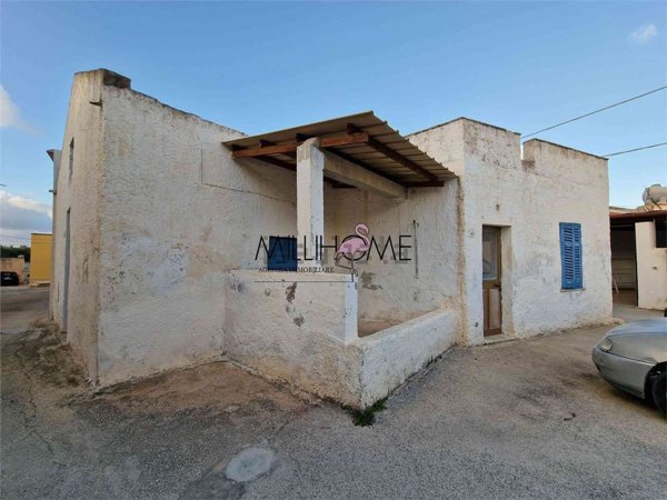 casa indipendente in vendita a Marsala in zona Birgi