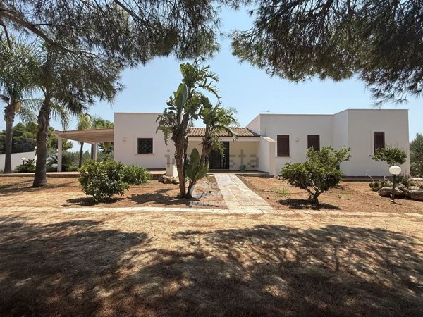 casa indipendente in vendita a Marsala