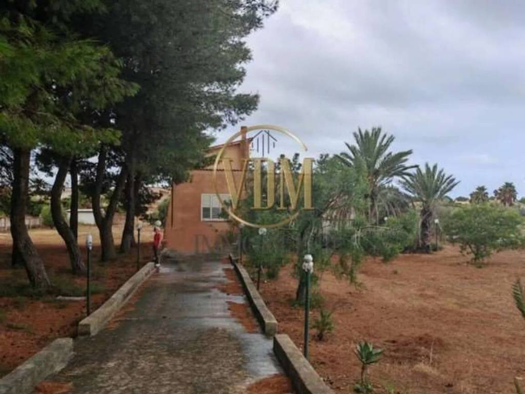 casa indipendente in vendita a Marsala
