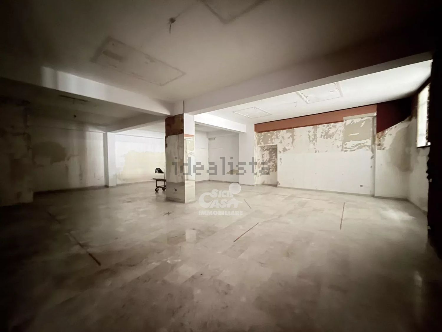 locale commerciale in vendita a Marsala