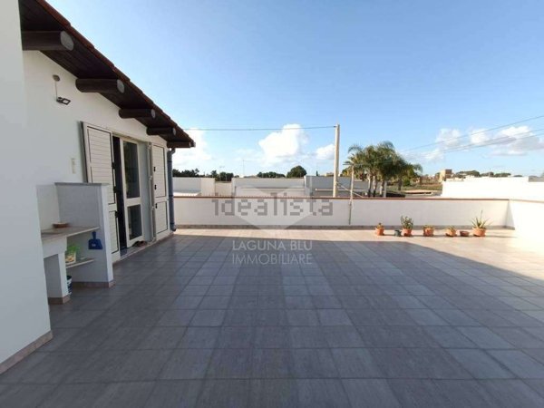 casa indipendente in vendita a Marsala