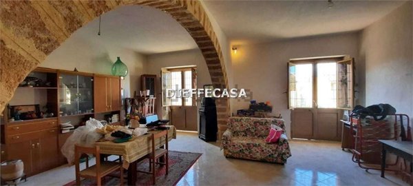casa indipendente in vendita a Marsala