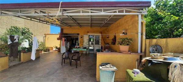 casa indipendente in vendita a Marsala
