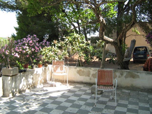 locale di sgombero in vendita a Marsala in zona Santa Venera