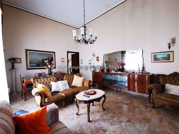 casa indipendente in vendita a Marsala