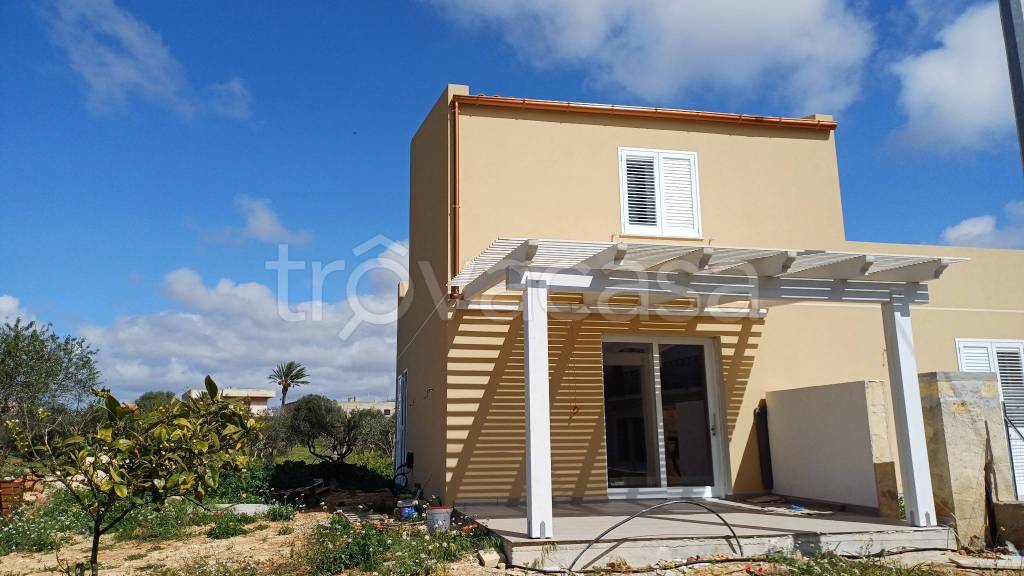 casa indipendente in vendita a Marsala