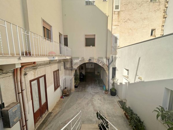 appartamento in vendita a Marsala in zona Centro Storico