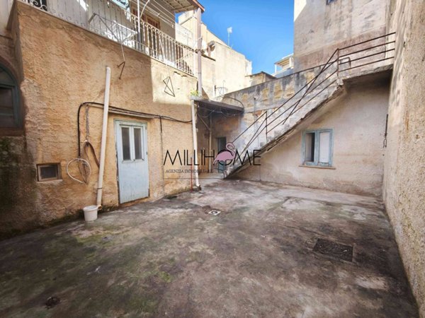 casa indipendente in vendita a Marsala in zona Centro Storico