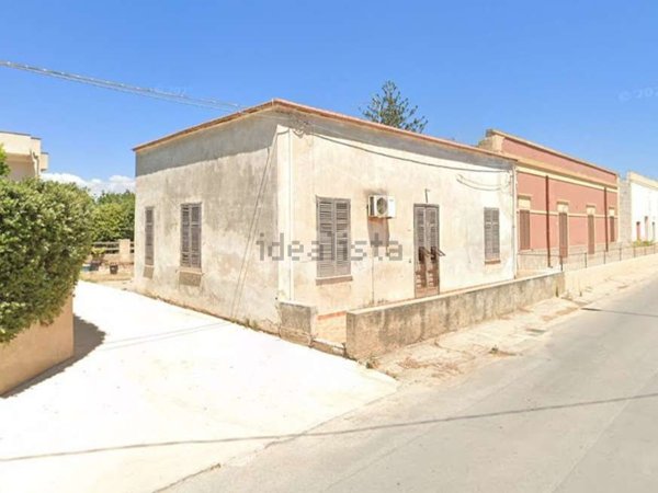casa indipendente in vendita a Marsala