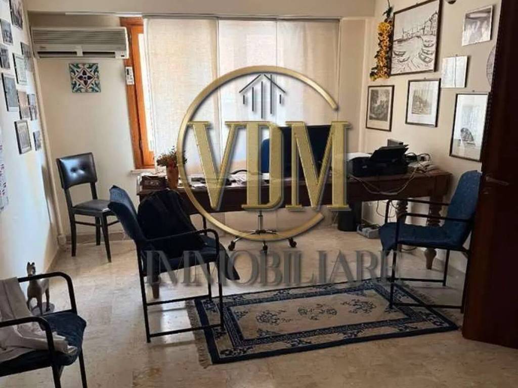 ufficio in vendita a Marsala in zona Centro Storico