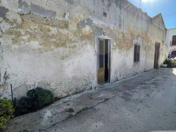 casa indipendente in vendita a Marsala