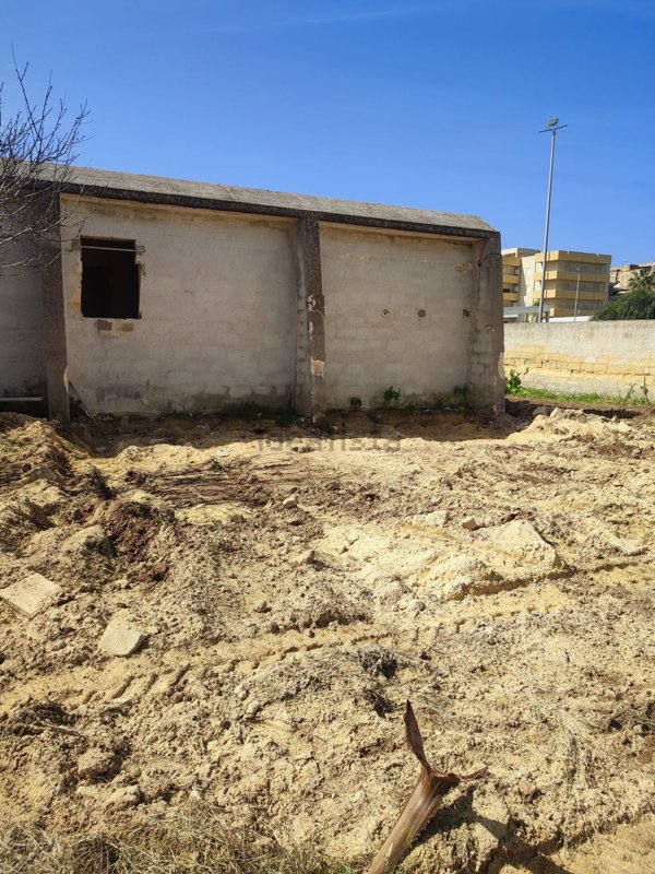 casa indipendente in vendita a Marsala