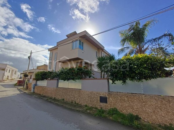 casa indipendente in vendita a Marsala