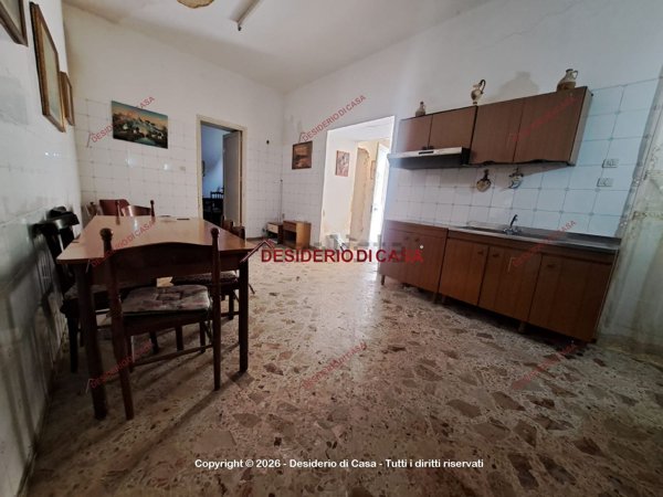 appartamento in vendita a Marsala in zona Centro Storico