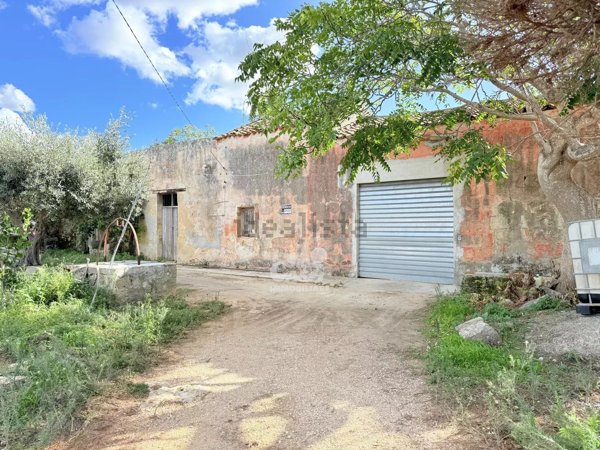 quadrivano in vendita a Marsala