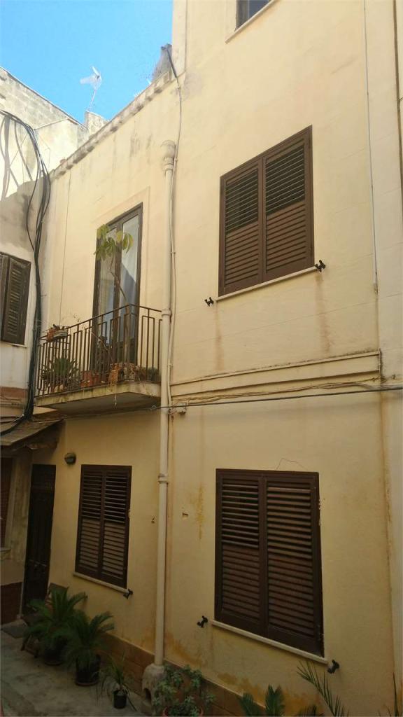 casa indipendente in vendita a Marsala in zona Centro Storico