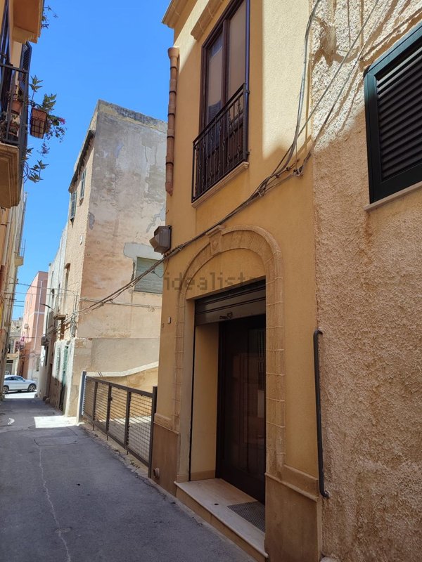 casa indipendente in vendita a Marsala