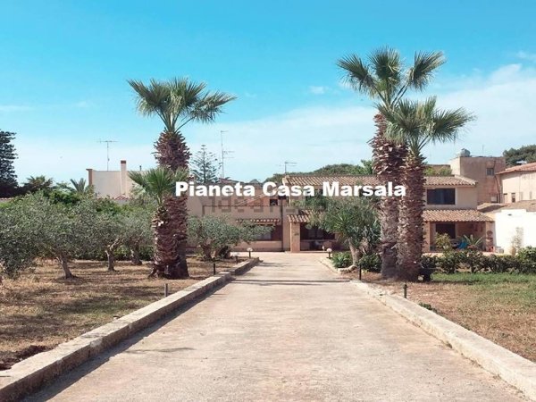casa indipendente in vendita a Marsala in zona Santa Venera