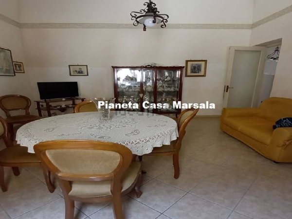 casa indipendente in vendita a Marsala