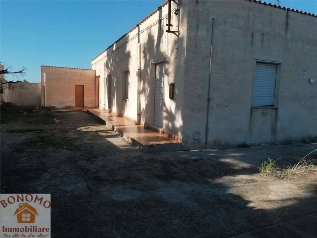 casa indipendente in vendita a Marsala