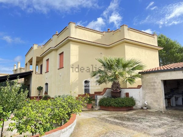 casa indipendente in vendita a Marsala