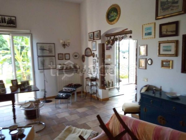 casa indipendente in vendita a Marsala
