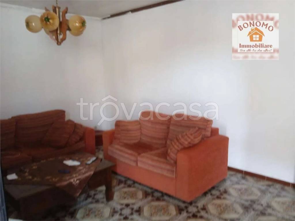 casa indipendente in vendita a Marsala in zona Strasatti