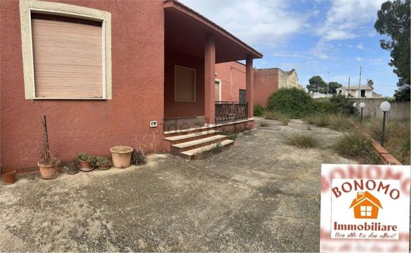 casa indipendente in vendita a Marsala